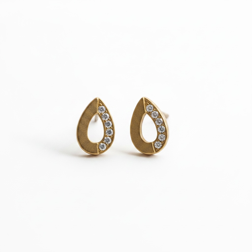 AURA – Shimmering Gold Hoops