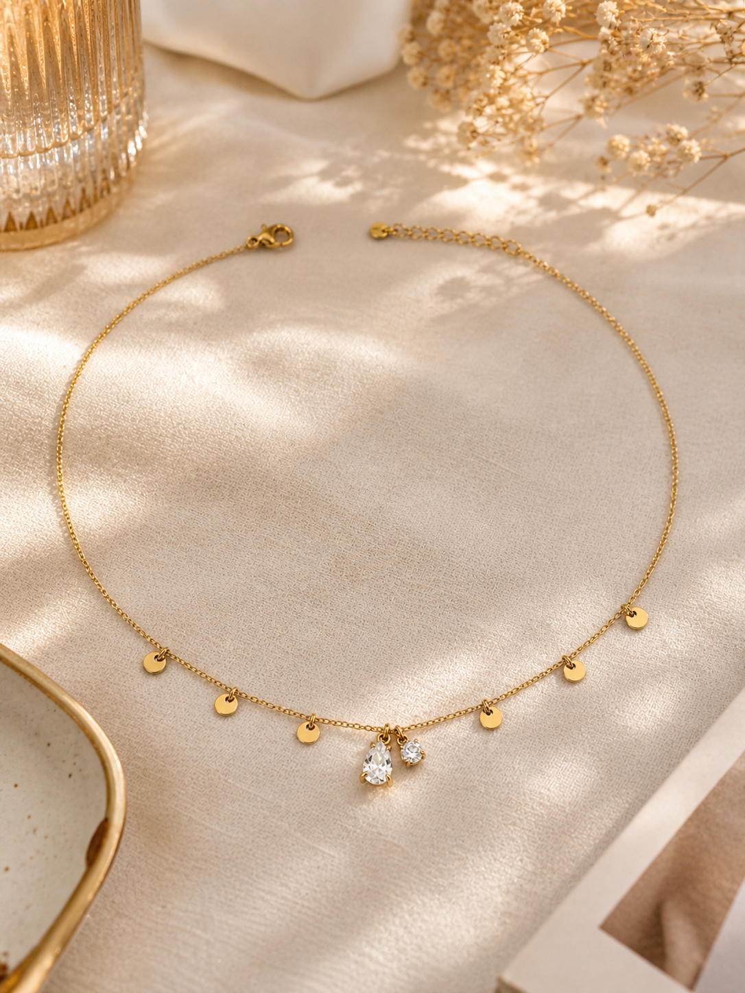Lyséa Crystal – Shimmering Gold Necklace