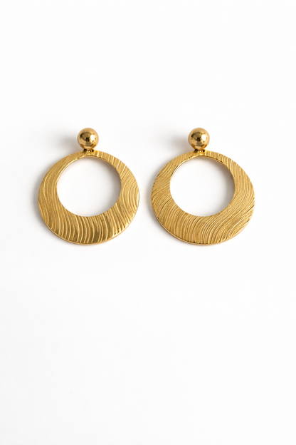 SIENNA – Boucles dorées texturées