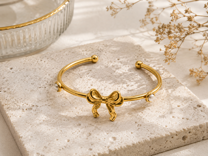 Bracelet jonc Isadora doré à nœud