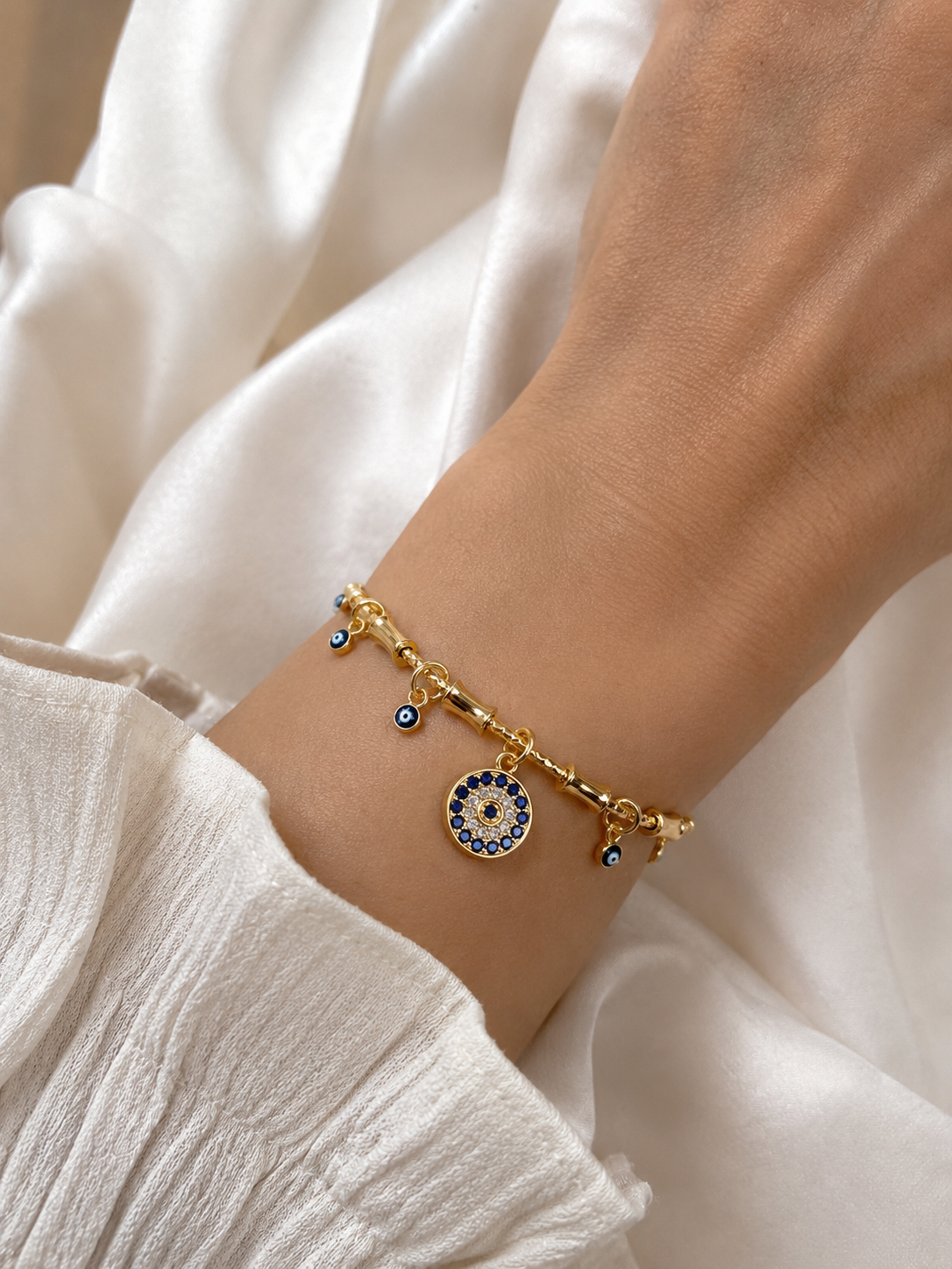Nayela gold protective eye bracelet