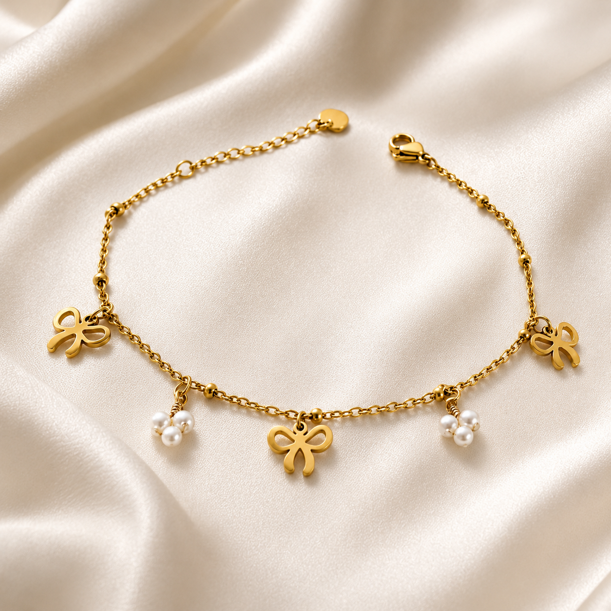 Noevis — Gold-plated beaded knot bracelet