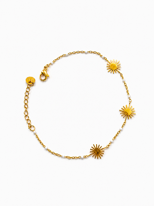 Aurys — Delicate Golden Sun Bracelet