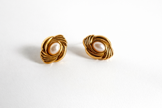 ORÉLIA – Gold-plated Mother-of-Pearl Earrings