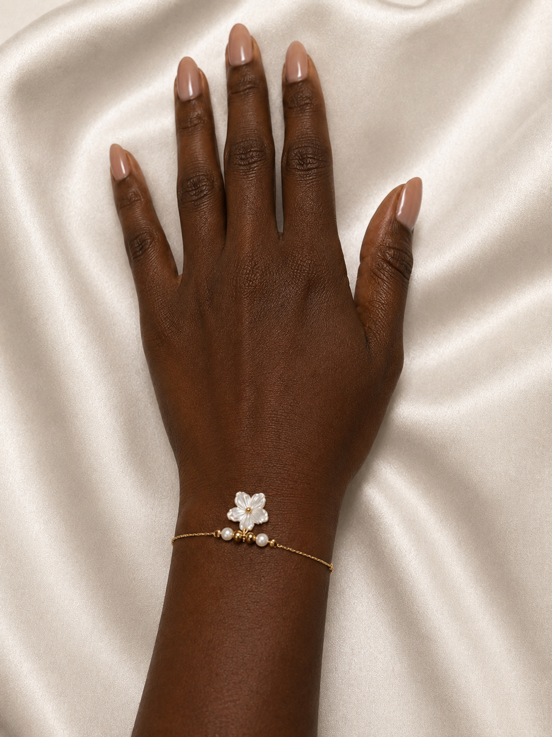 FLEUR D’AURORE – Bracelet fleur doré