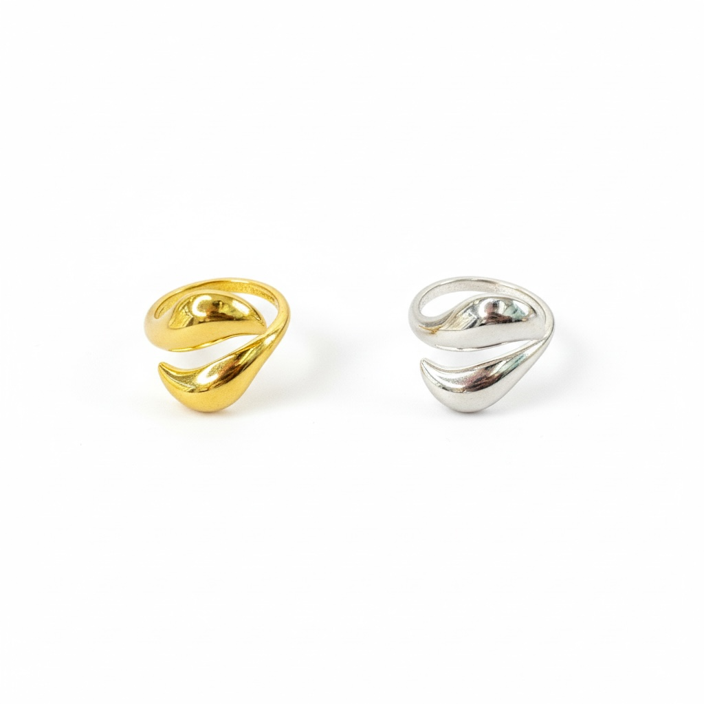 SOLEA – Fluid gold ring