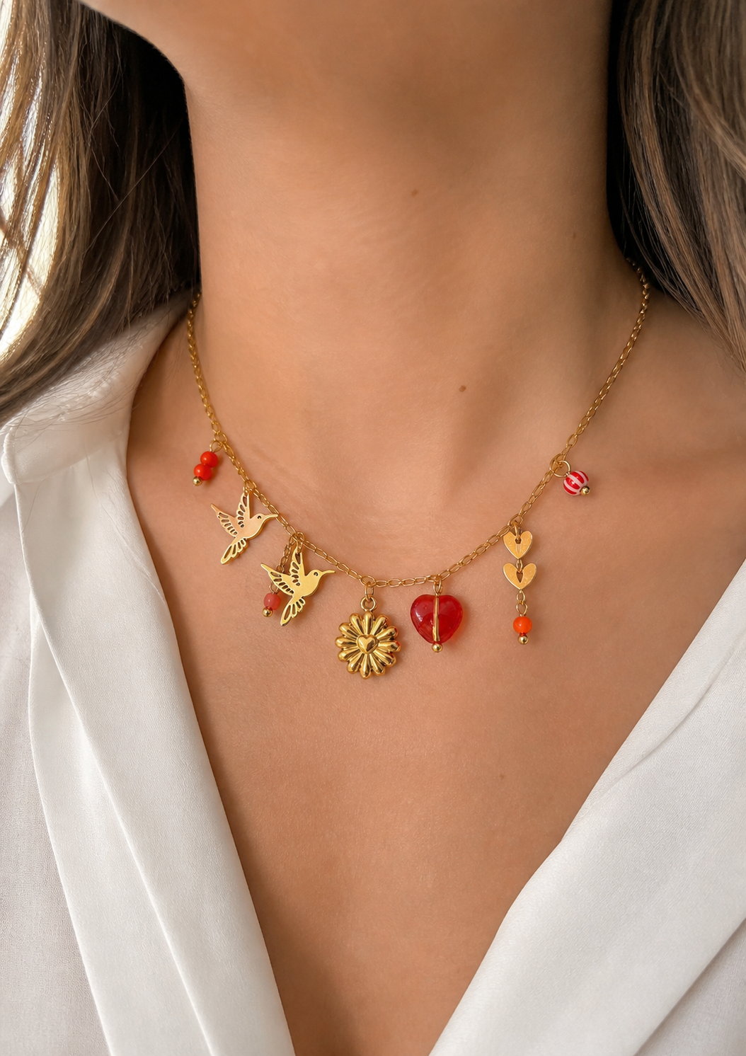 SOLÉA DORÉE – Gilded charm necklace